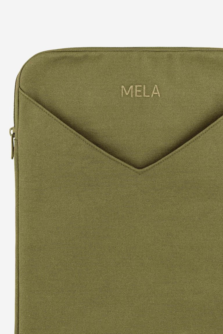 laptop fodral 15" sumit ekologisk fair trade olivgrön närbild