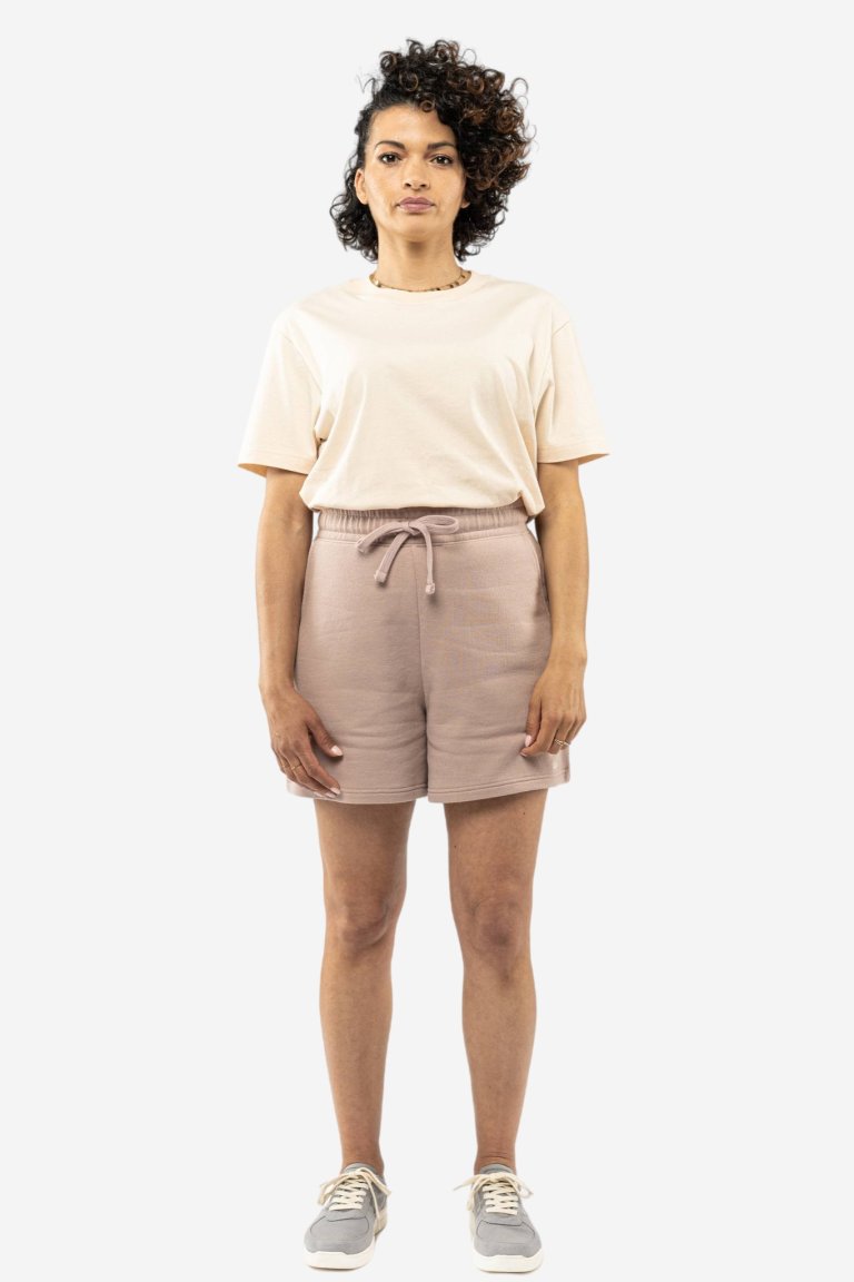 sweatshorts aarany rosa modell helbild