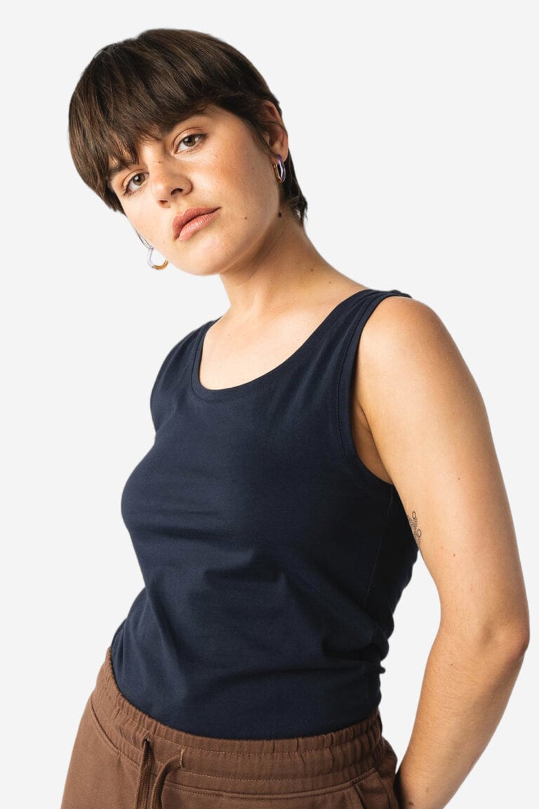 ekologiskt linne tanktop vanita marinblå modell sidan