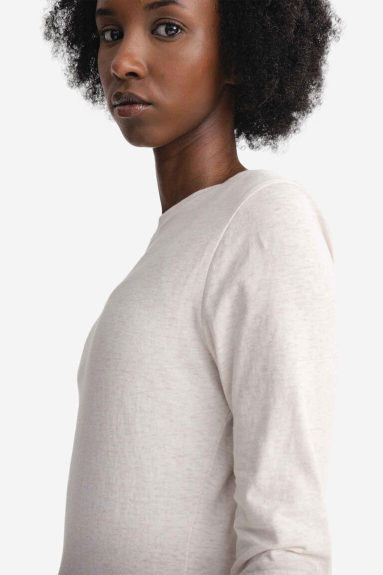 ekologisk baströja dhivya cremevit modell närbild